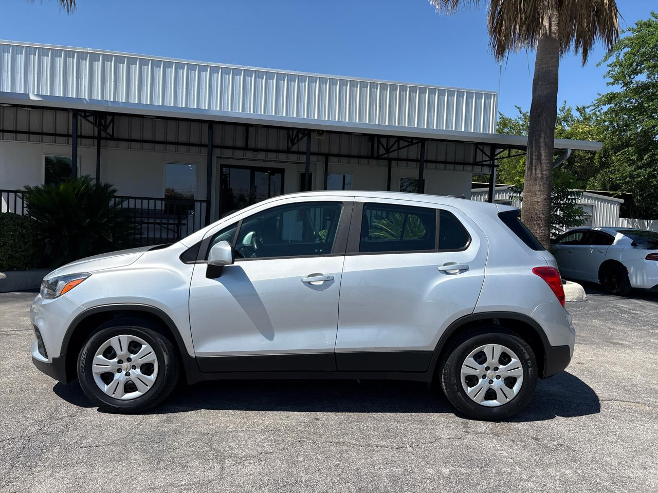 Chevrolet Trax FWD 4dr LS 2019
