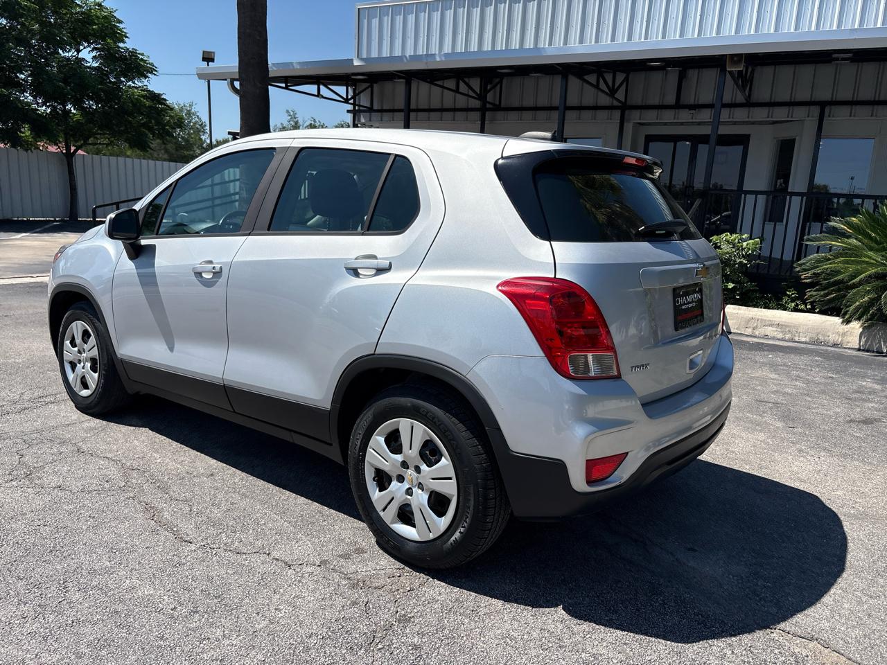 Chevrolet Trax FWD 4dr LS 2019