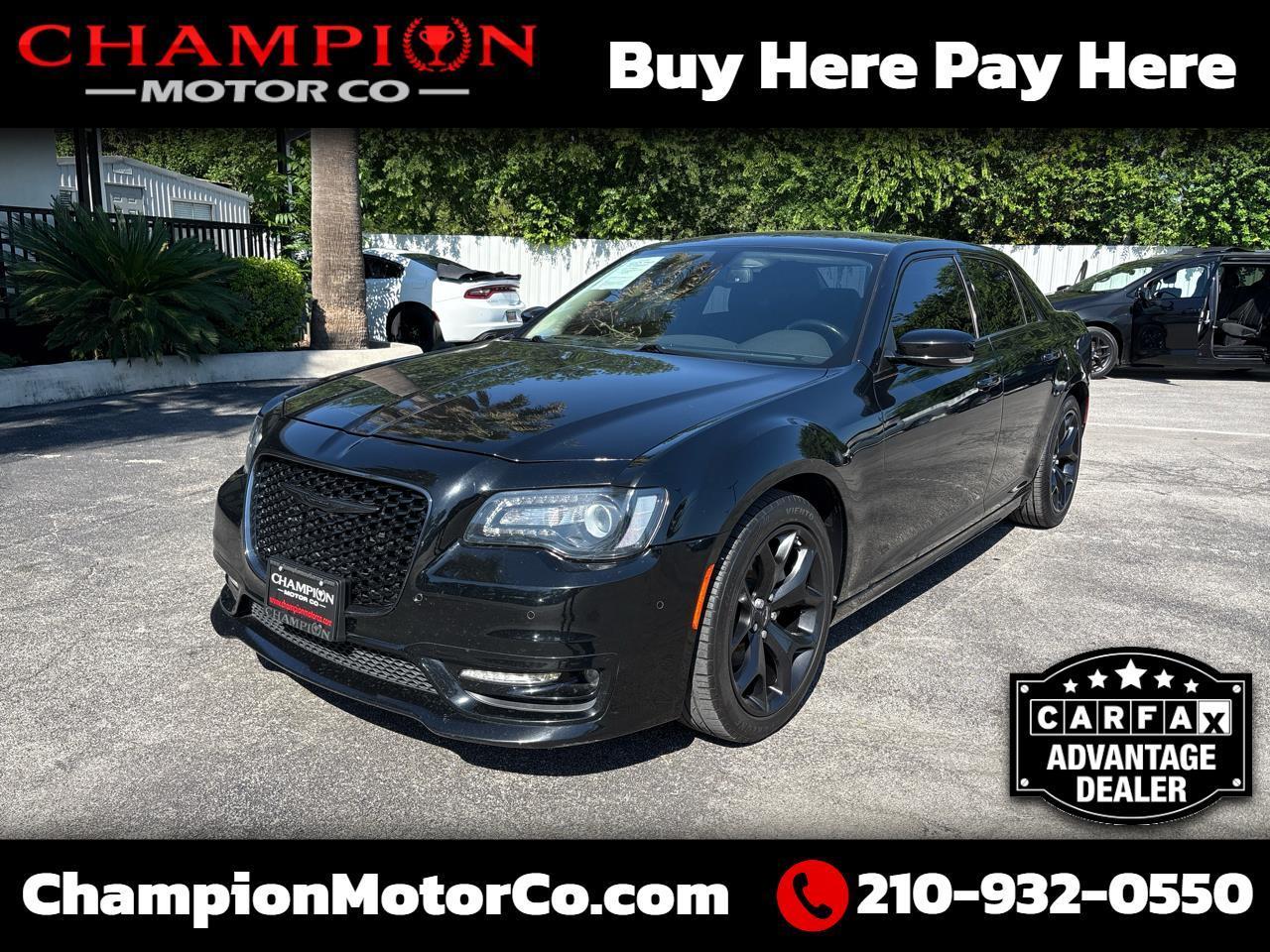 2022 Chrysler 300 Touring L RWD