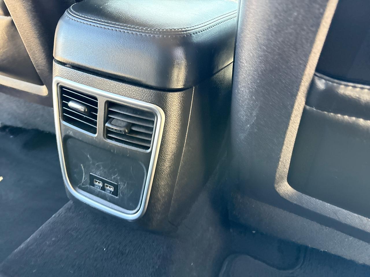 Chrysler 300 Touring L RWD 2022