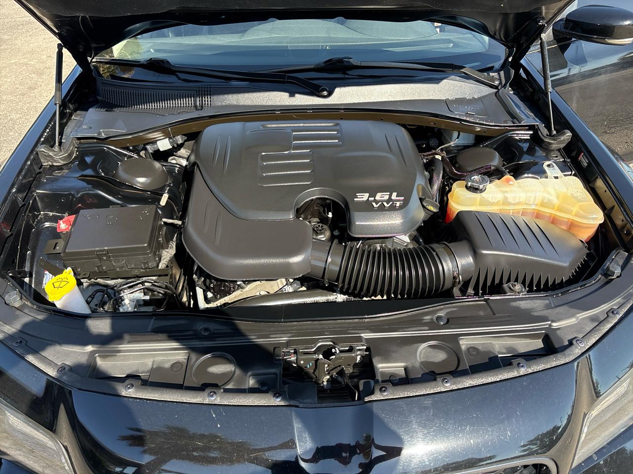 Chrysler 300 Touring L RWD 2022