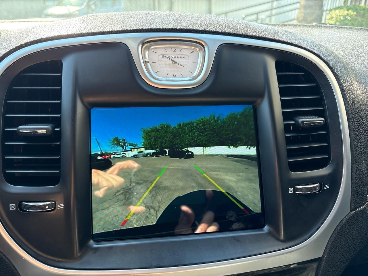Chrysler 300 Touring L RWD 2022
