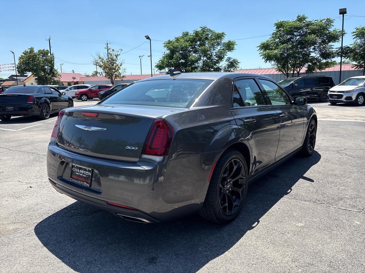 Chrysler 300 Touring RWD 2019