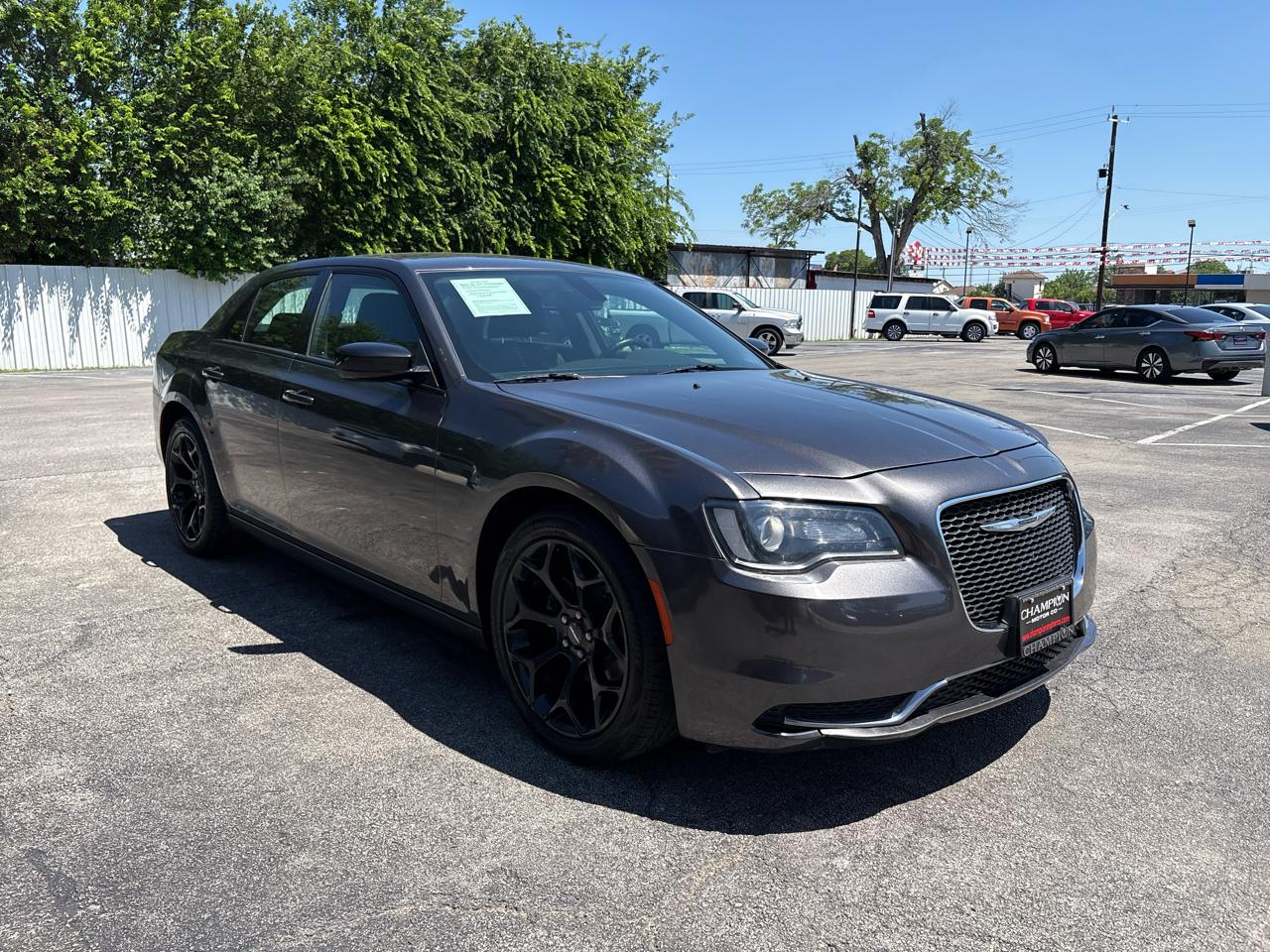 Chrysler 300 Touring RWD 2019