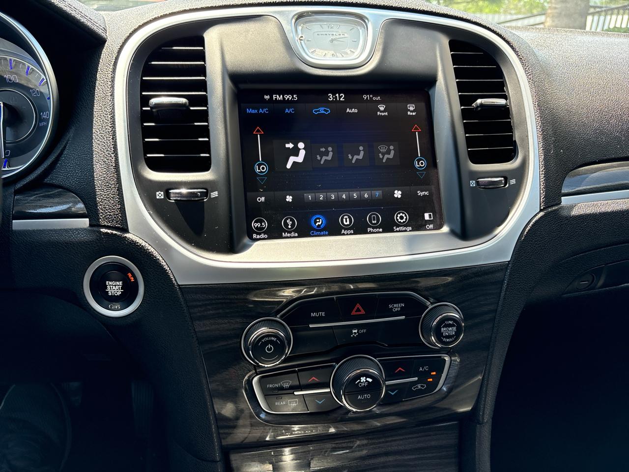 Chrysler 300 Touring RWD 2019