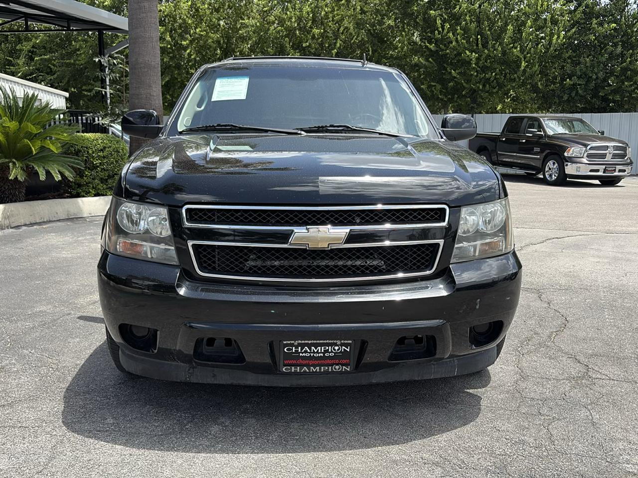 Chevrolet Tahoe 2WD 4dr 1500 LS 2011