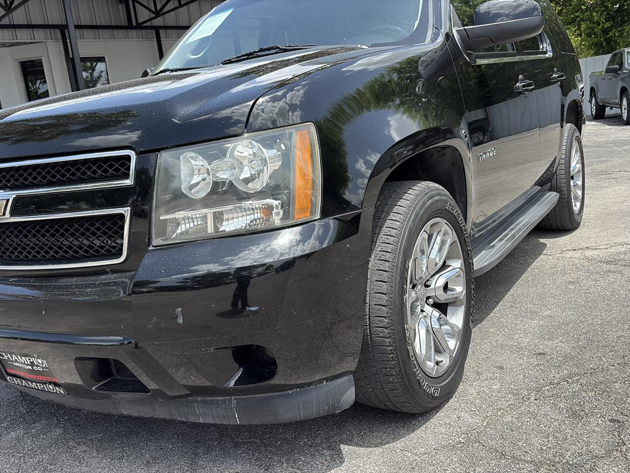 Chevrolet Tahoe 2WD 4dr 1500 LS 2011