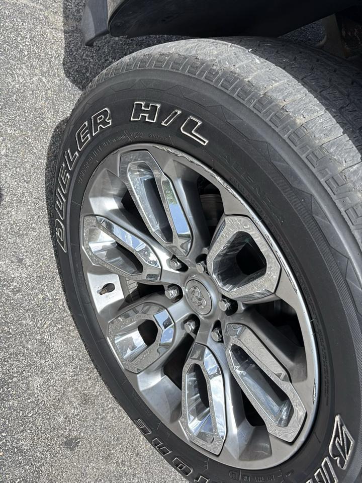 Chevrolet Tahoe 2WD 4dr 1500 LS 2011