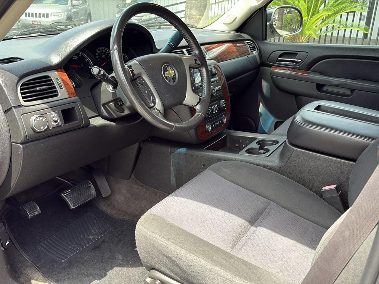 Chevrolet Tahoe 2WD 4dr 1500 LS 2011