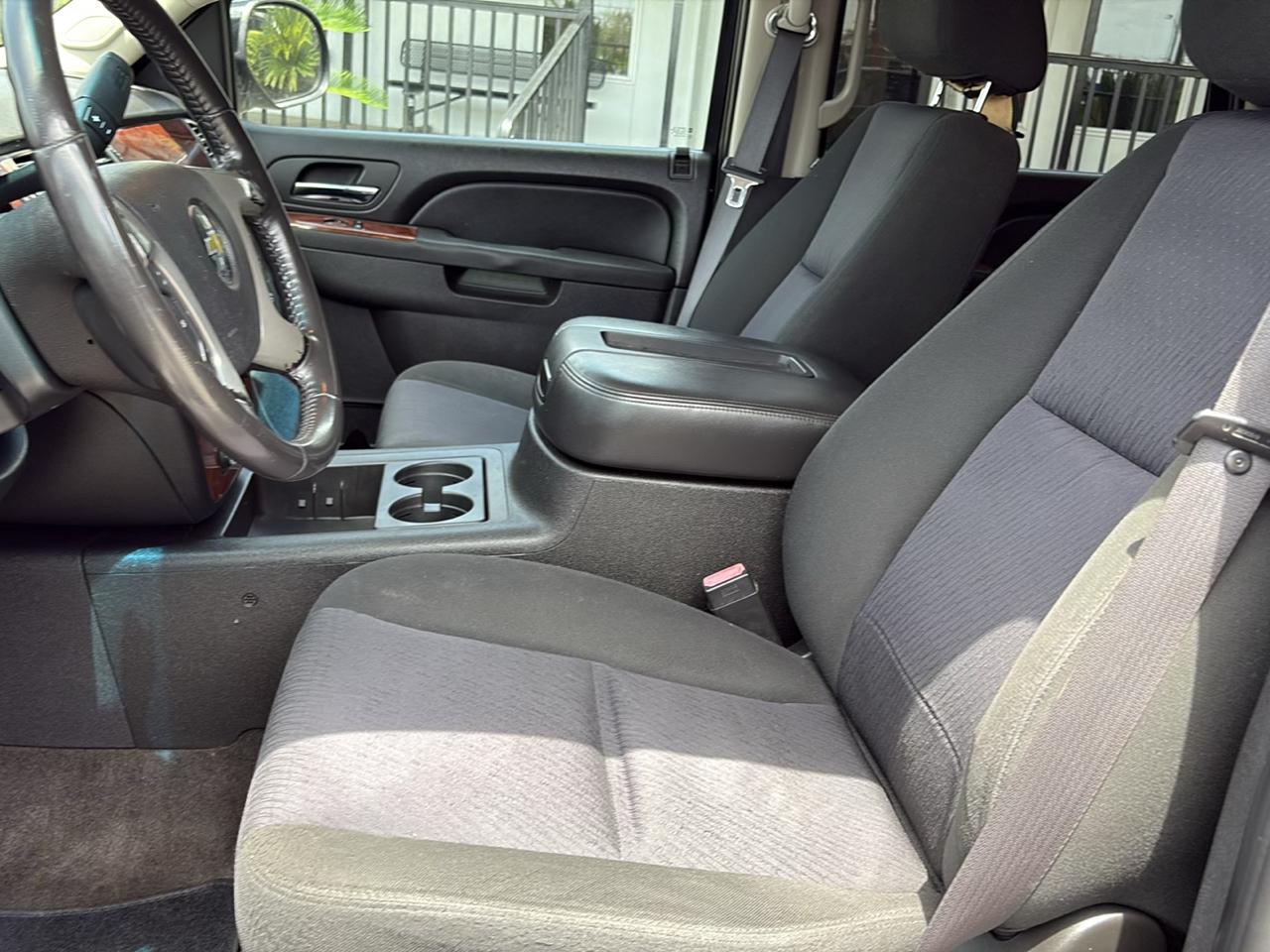Chevrolet Tahoe 2WD 4dr 1500 LS 2011