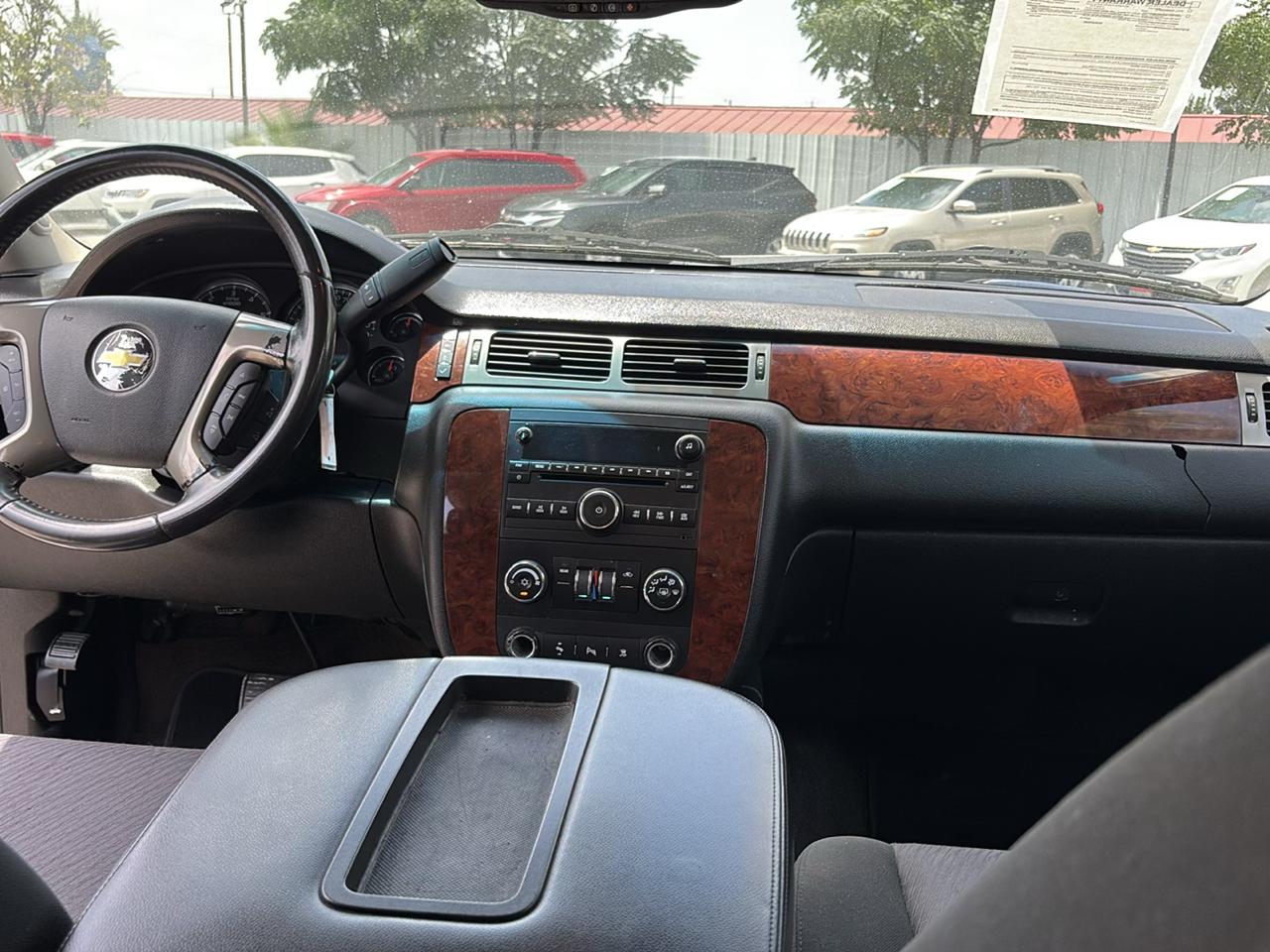 Chevrolet Tahoe 2WD 4dr 1500 LS 2011