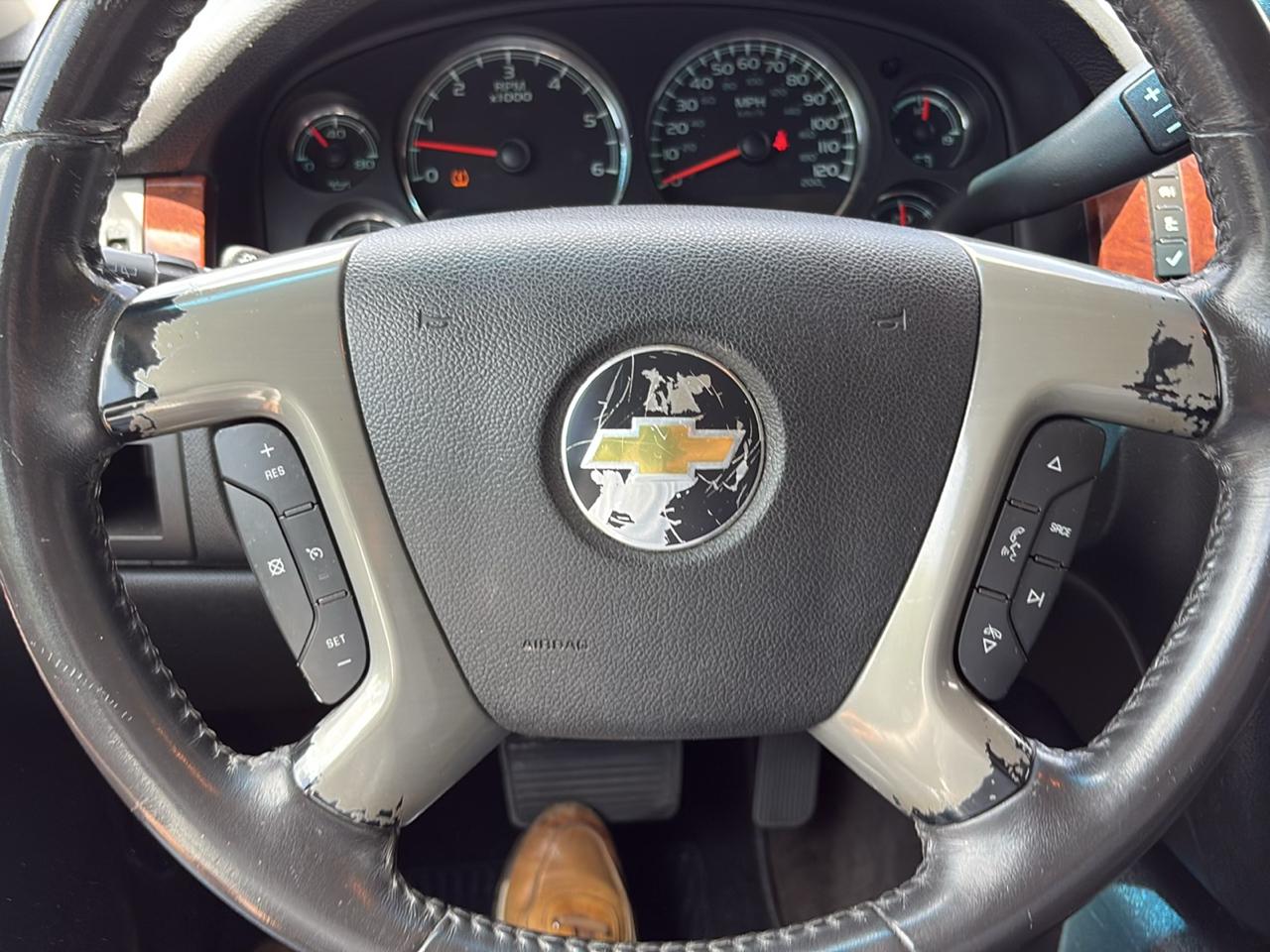 Chevrolet Tahoe 2WD 4dr 1500 LS 2011