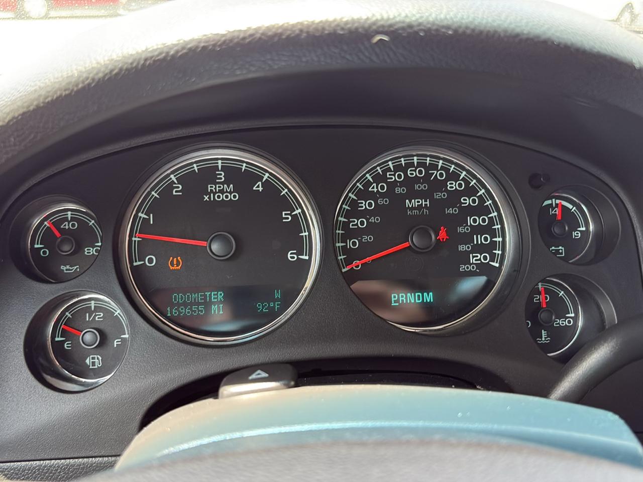 Chevrolet Tahoe 2WD 4dr 1500 LS 2011