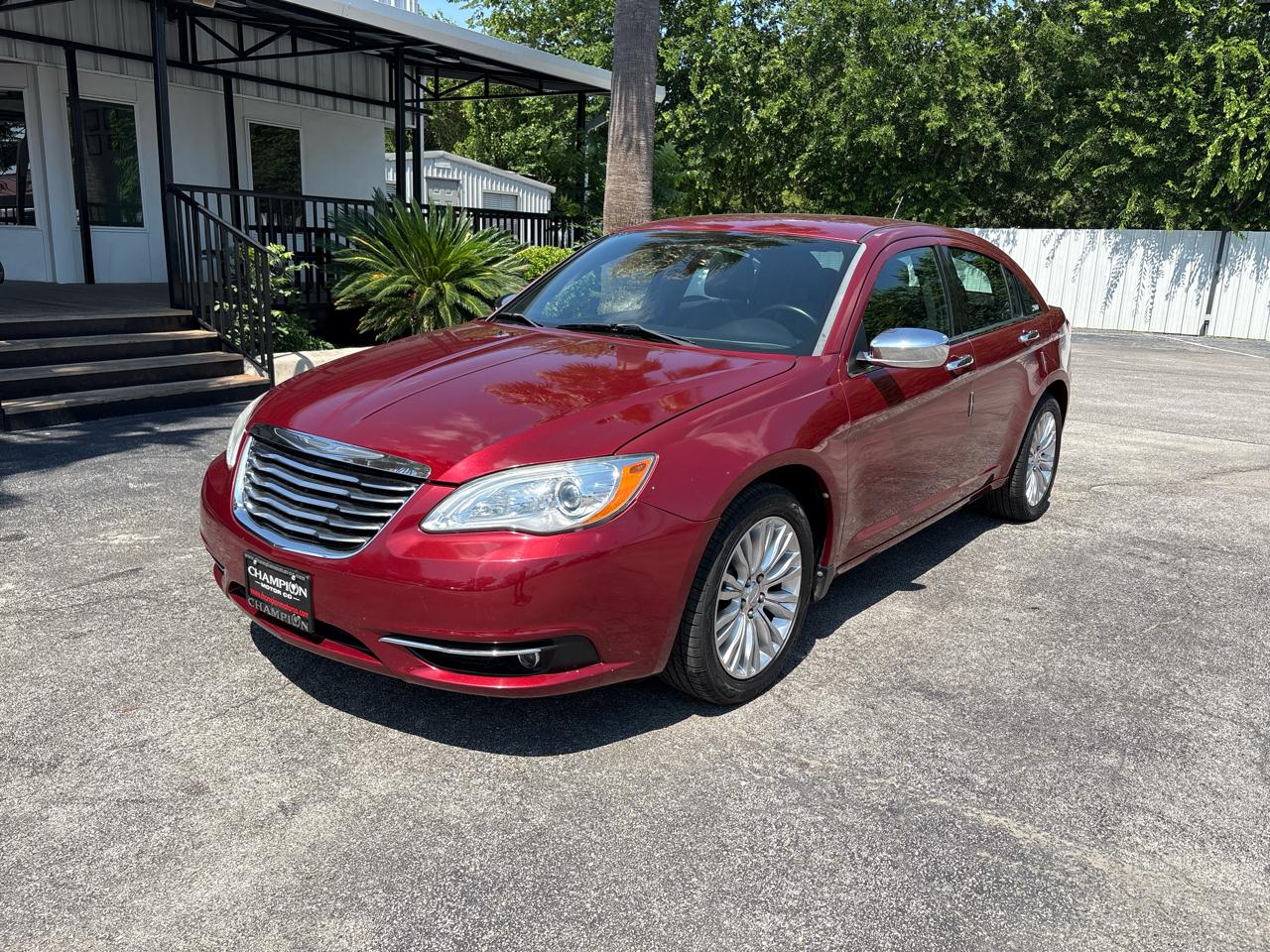 Chrysler 200 4dr Sdn Limited 2011