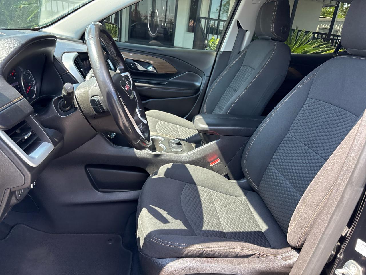 GMC Terrain FWD 4dr SLE 2019