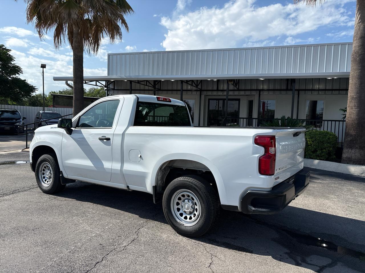 Chevrolet Silverado 1500 2WD Reg Cab 126" Work Truck 2023
