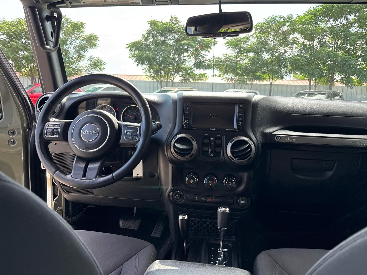 Jeep Wrangler Unlimited 4WD 4dr Sport 2015