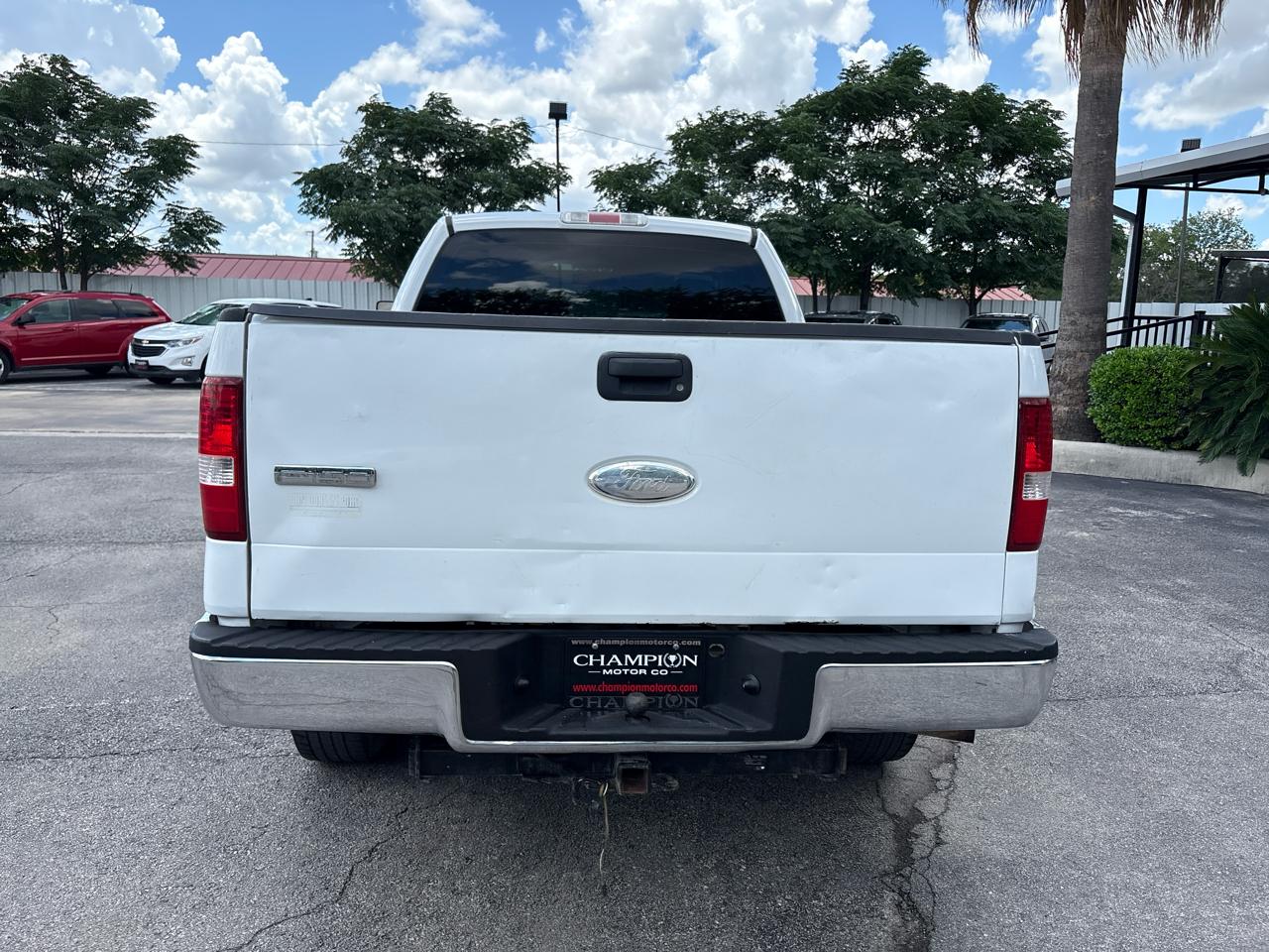 Ford F-150 Reg Cab 126" XLT 2006