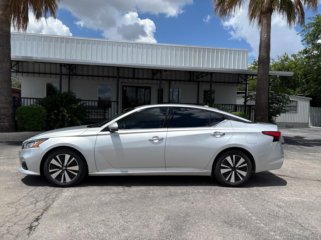 Nissan Altima 2.5 SL Sedan 2019