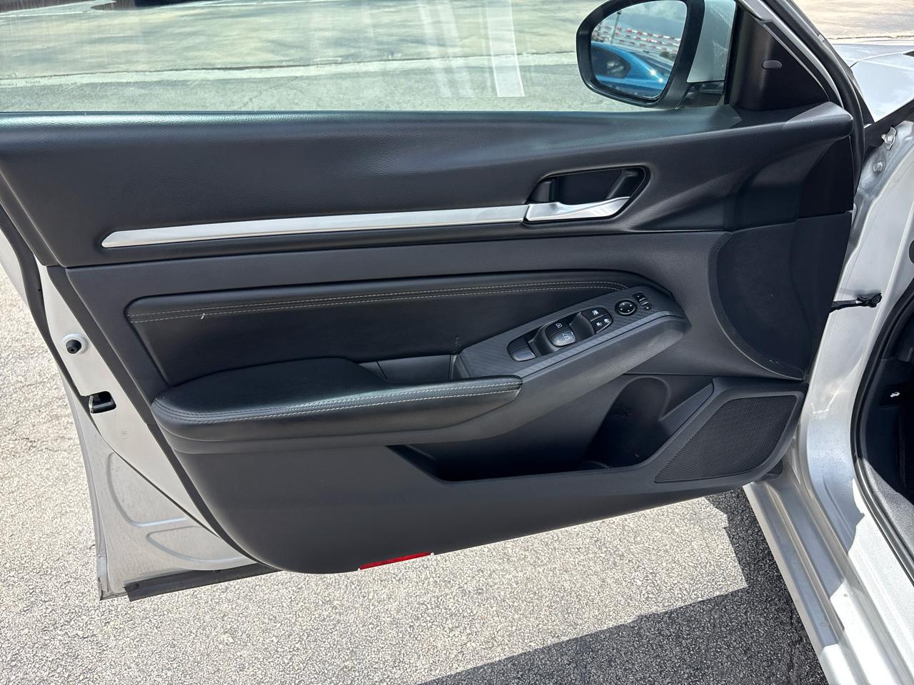 Nissan Altima 2.5 SL Sedan 2019