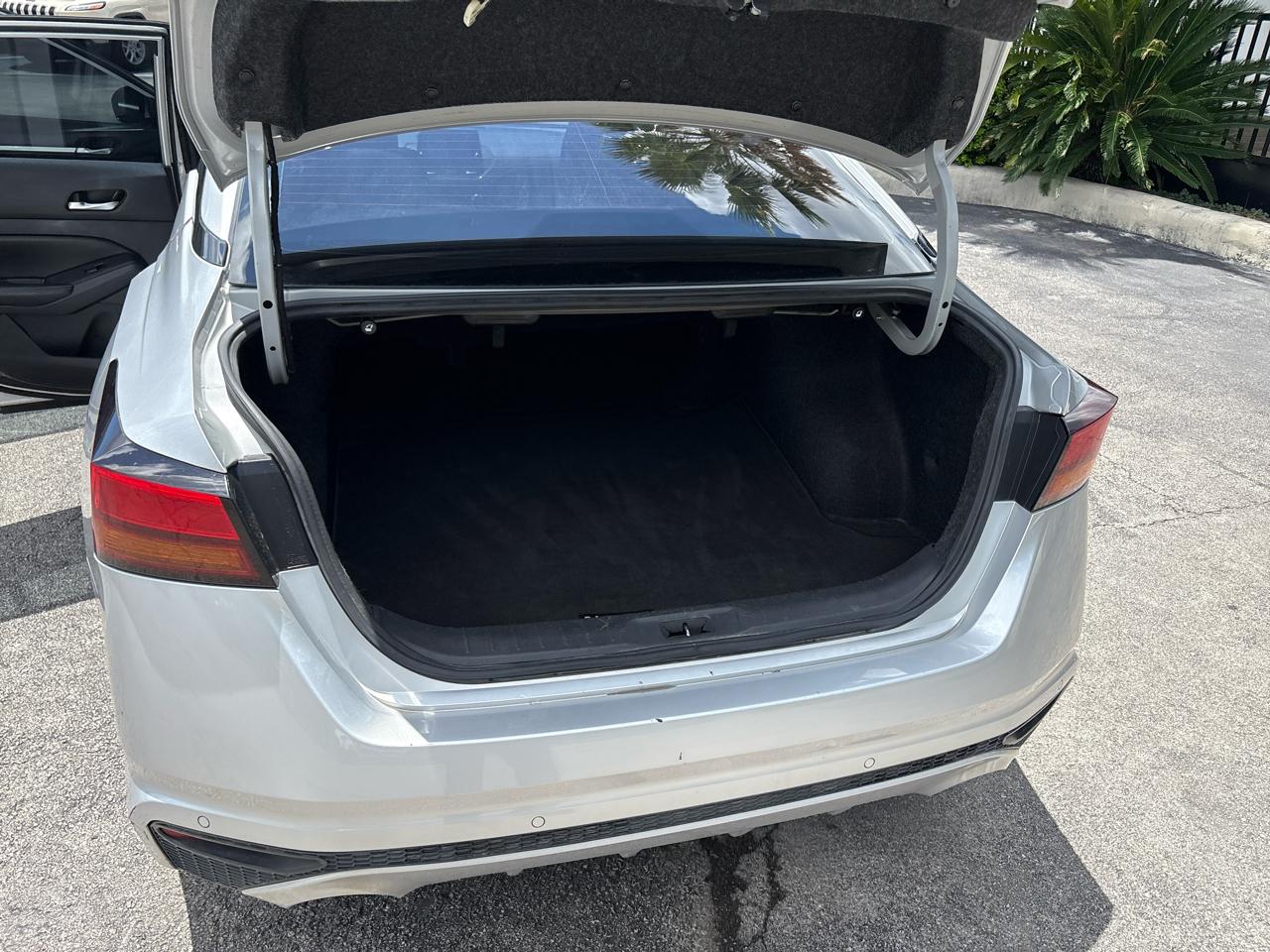 Nissan Altima 2.5 SL Sedan 2019