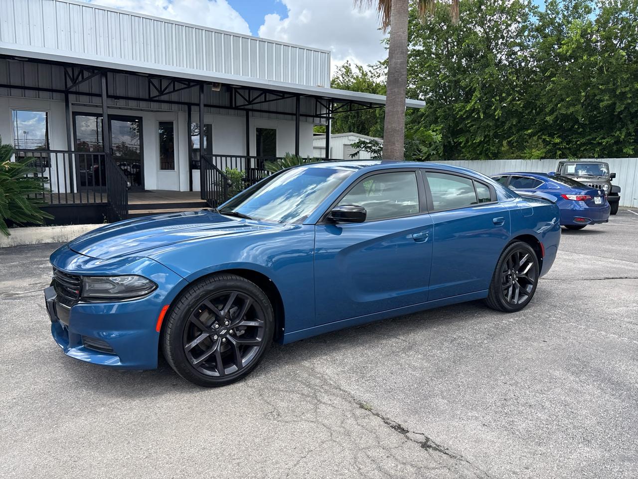 Dodge Charger SXT RWD 2020