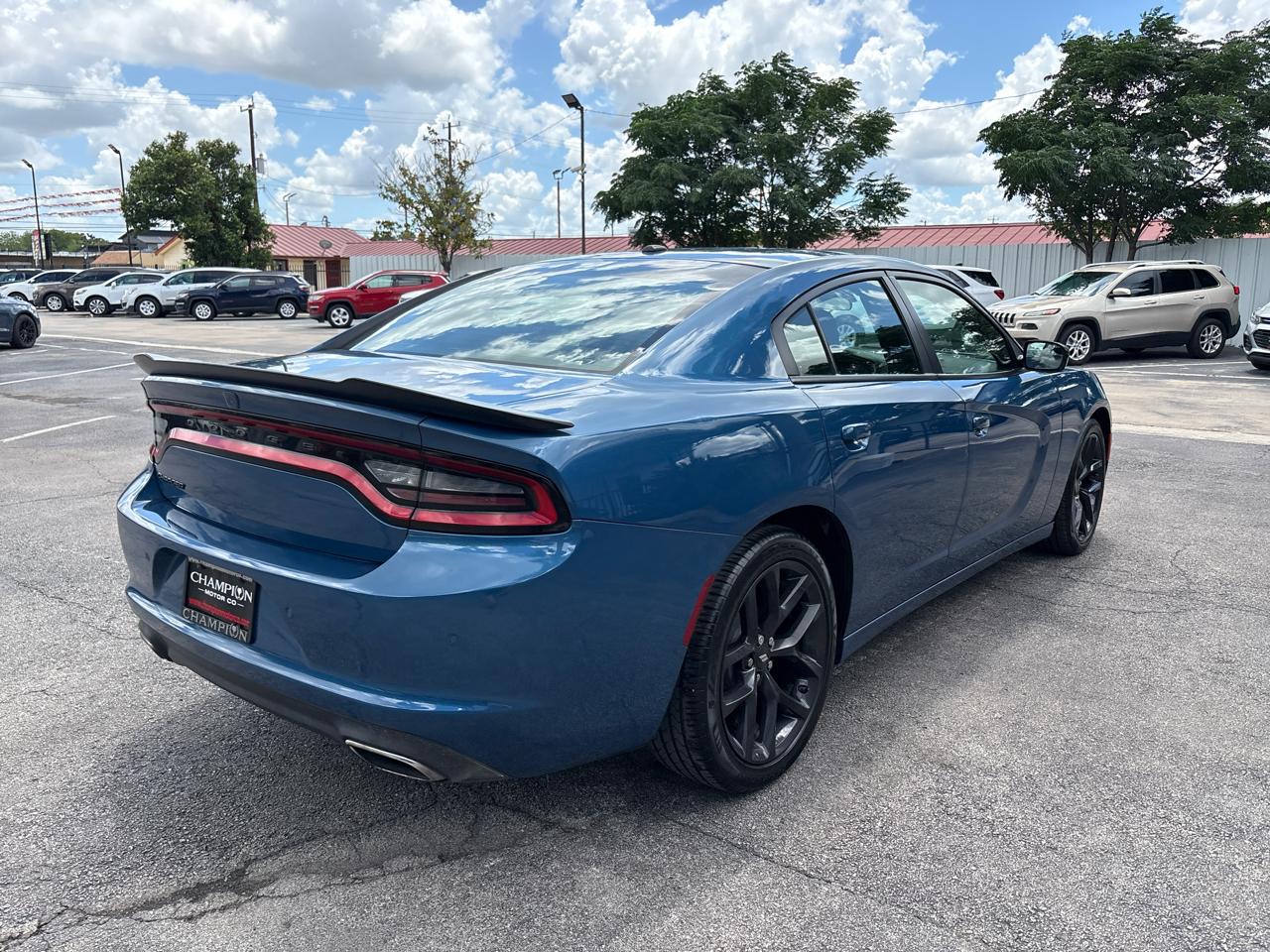 Dodge Charger SXT RWD 2020