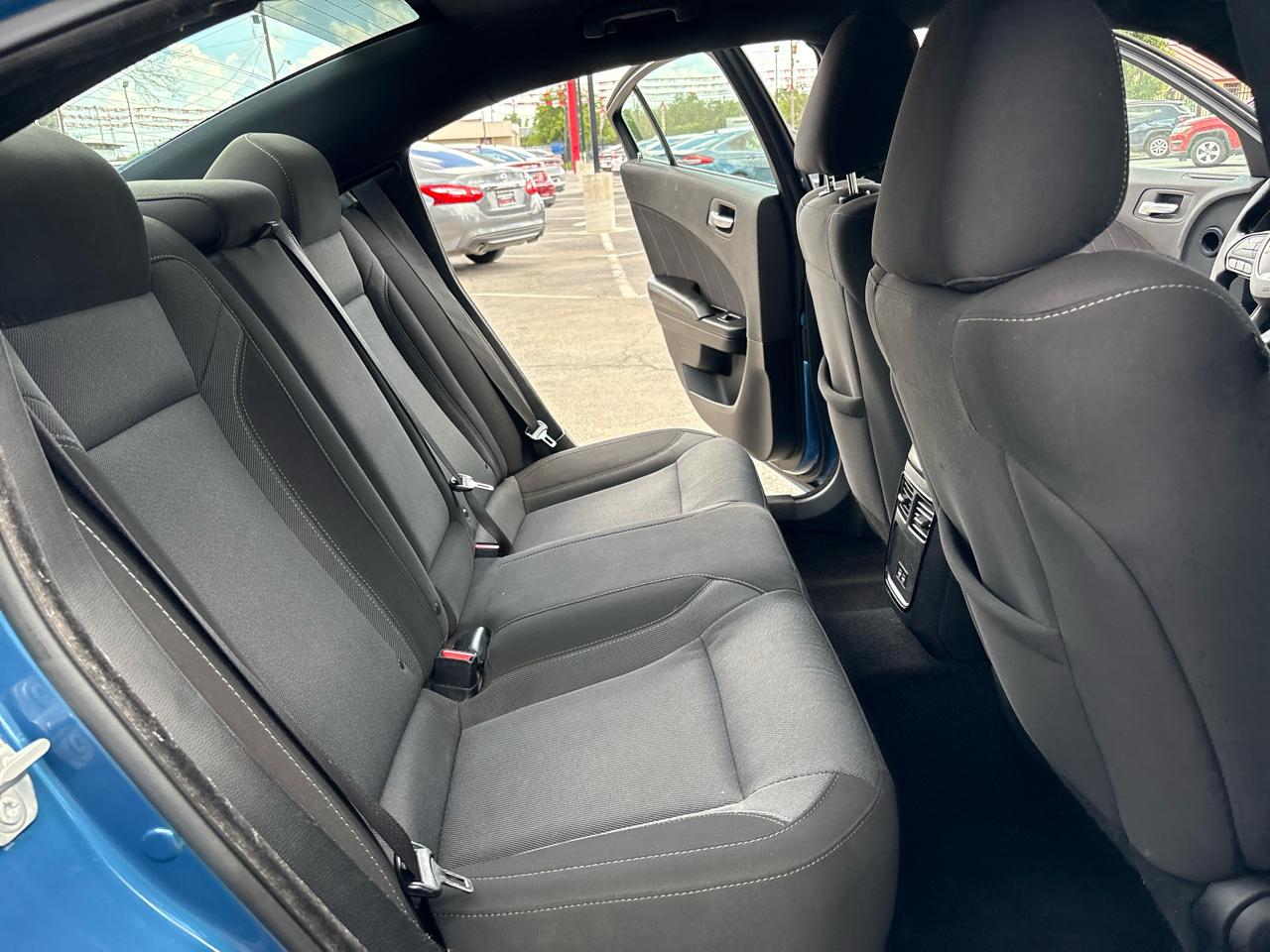 Dodge Charger SXT RWD 2020