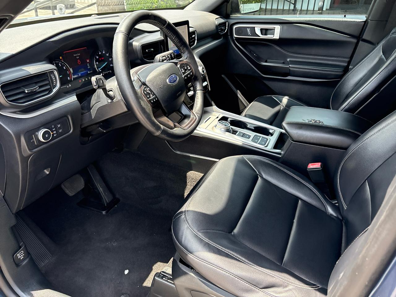 Ford Explorer XLT RWD 2020
