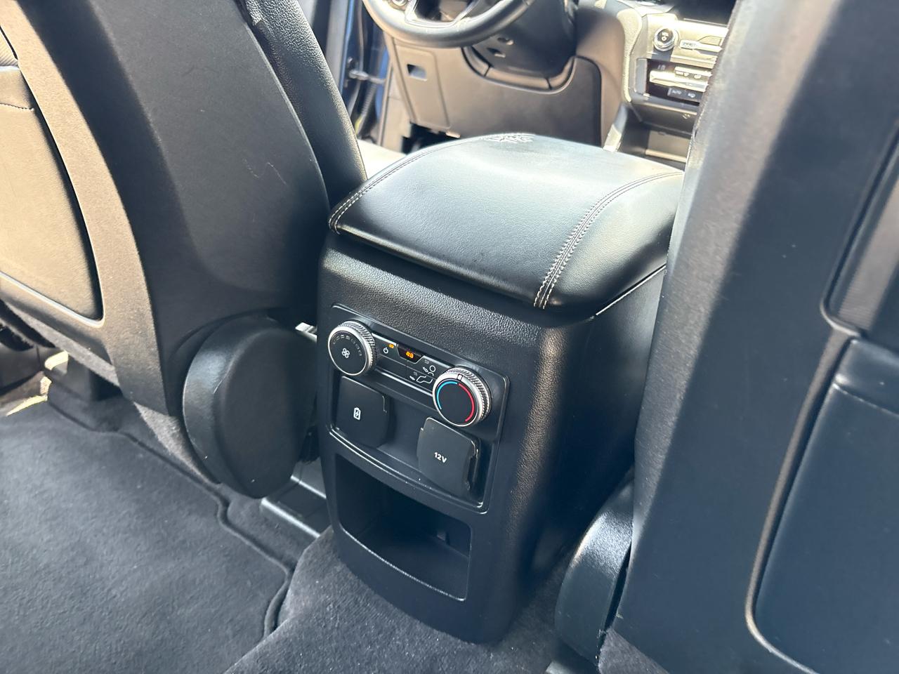 Ford Explorer XLT RWD 2020