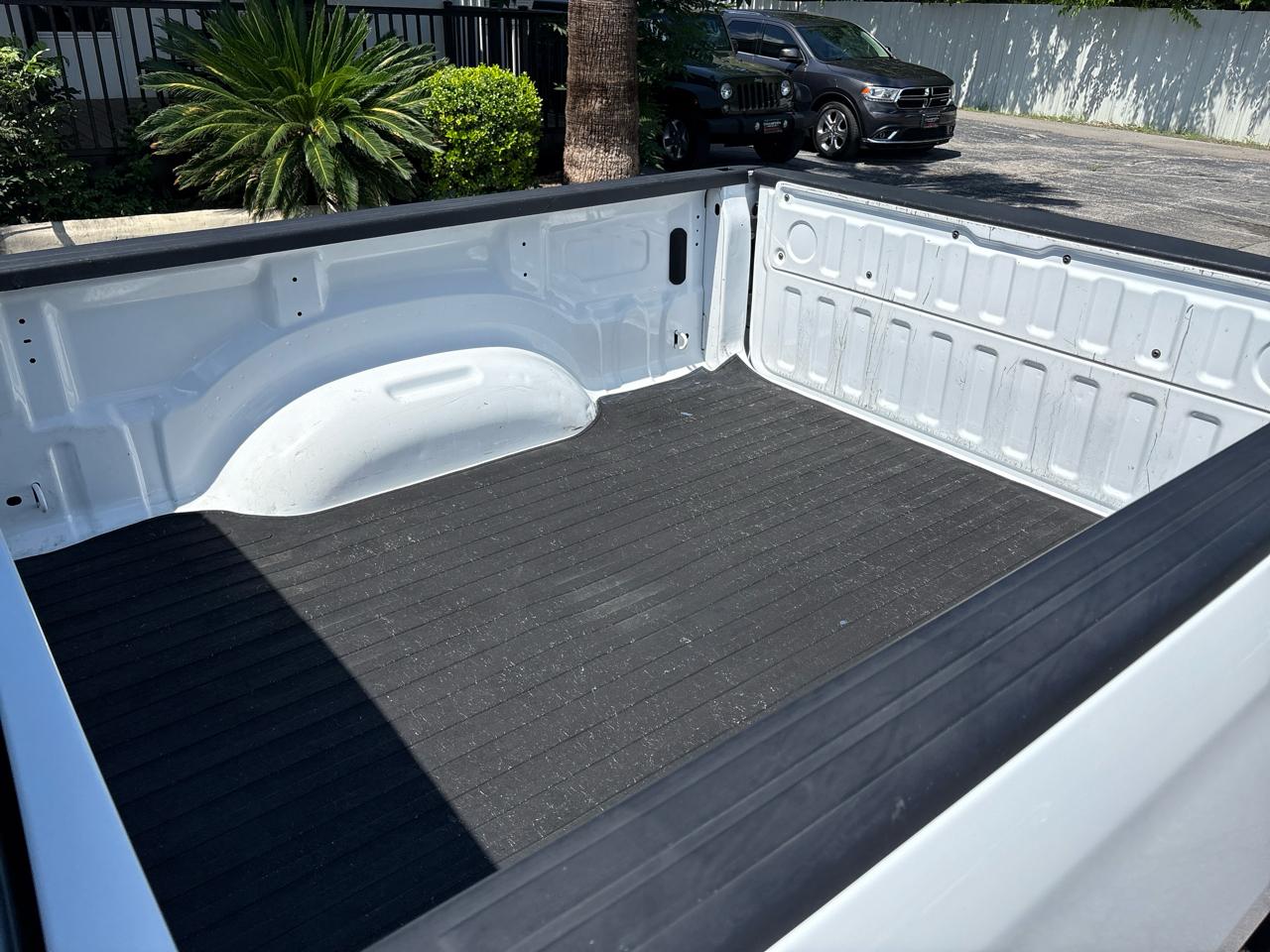 RAM 1500 Lone Star 4x2 Quad Cab 6'4" Box 2021