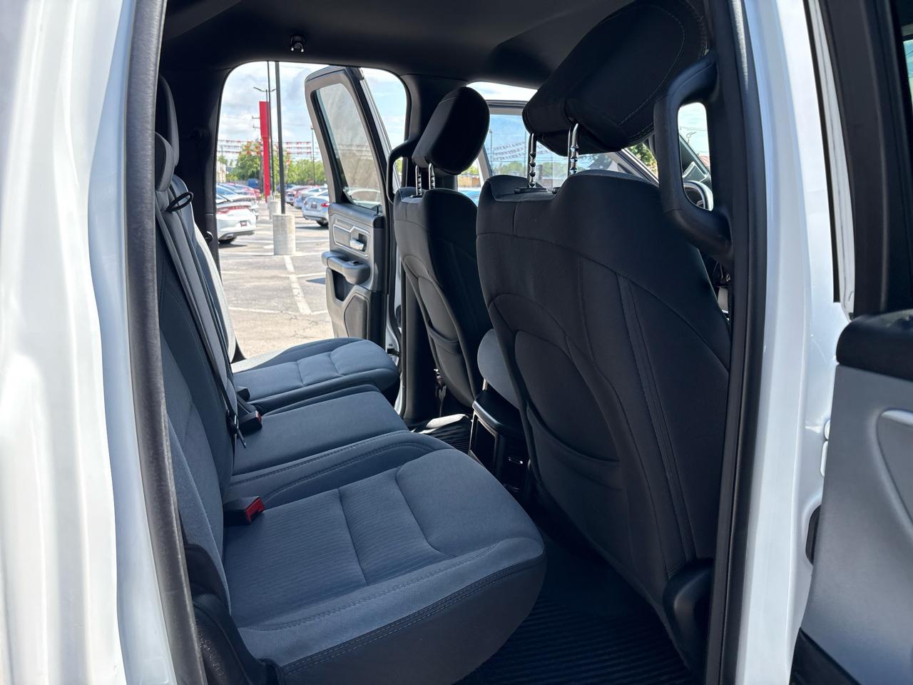 RAM 1500 Lone Star 4x2 Quad Cab 6'4" Box 2021