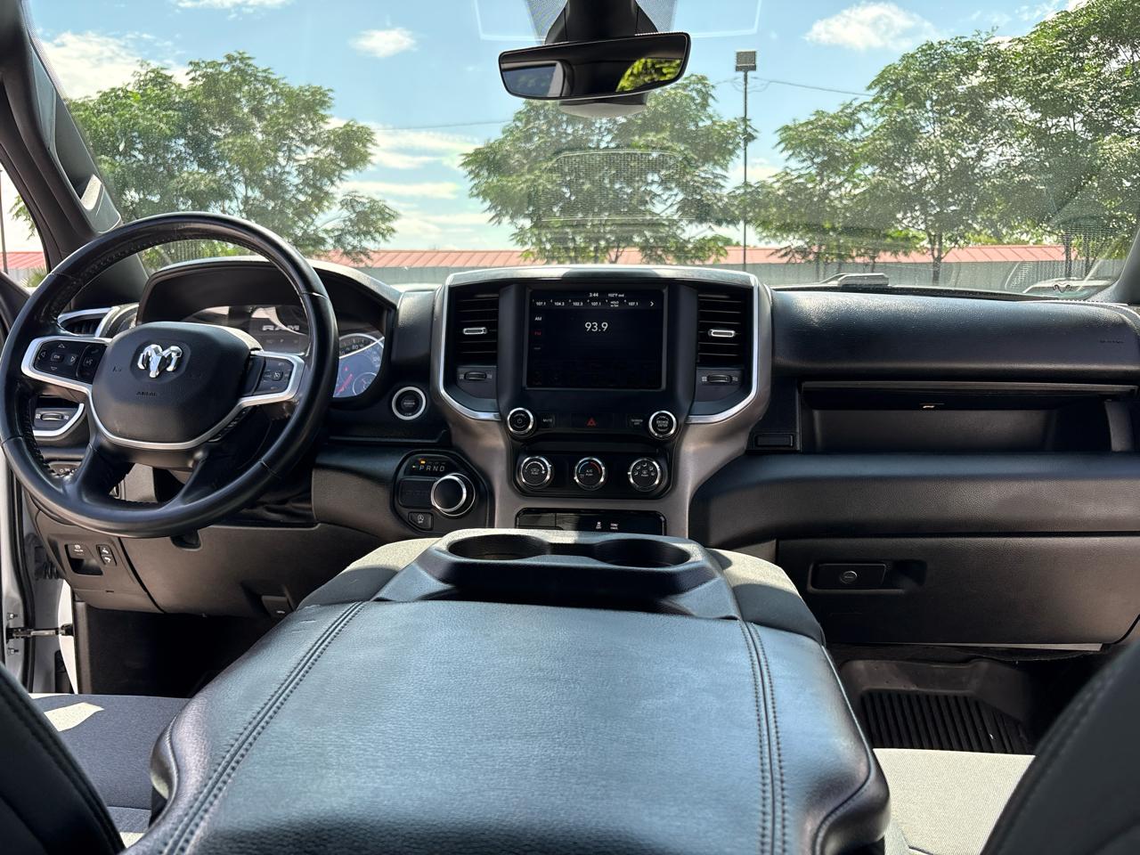 RAM 1500 Lone Star 4x2 Quad Cab 6'4" Box 2021