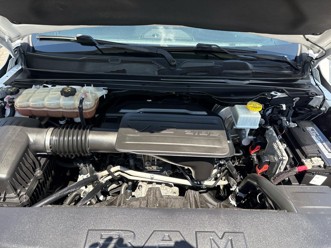 RAM 1500 Lone Star 4x2 Quad Cab 6'4" Box 2021