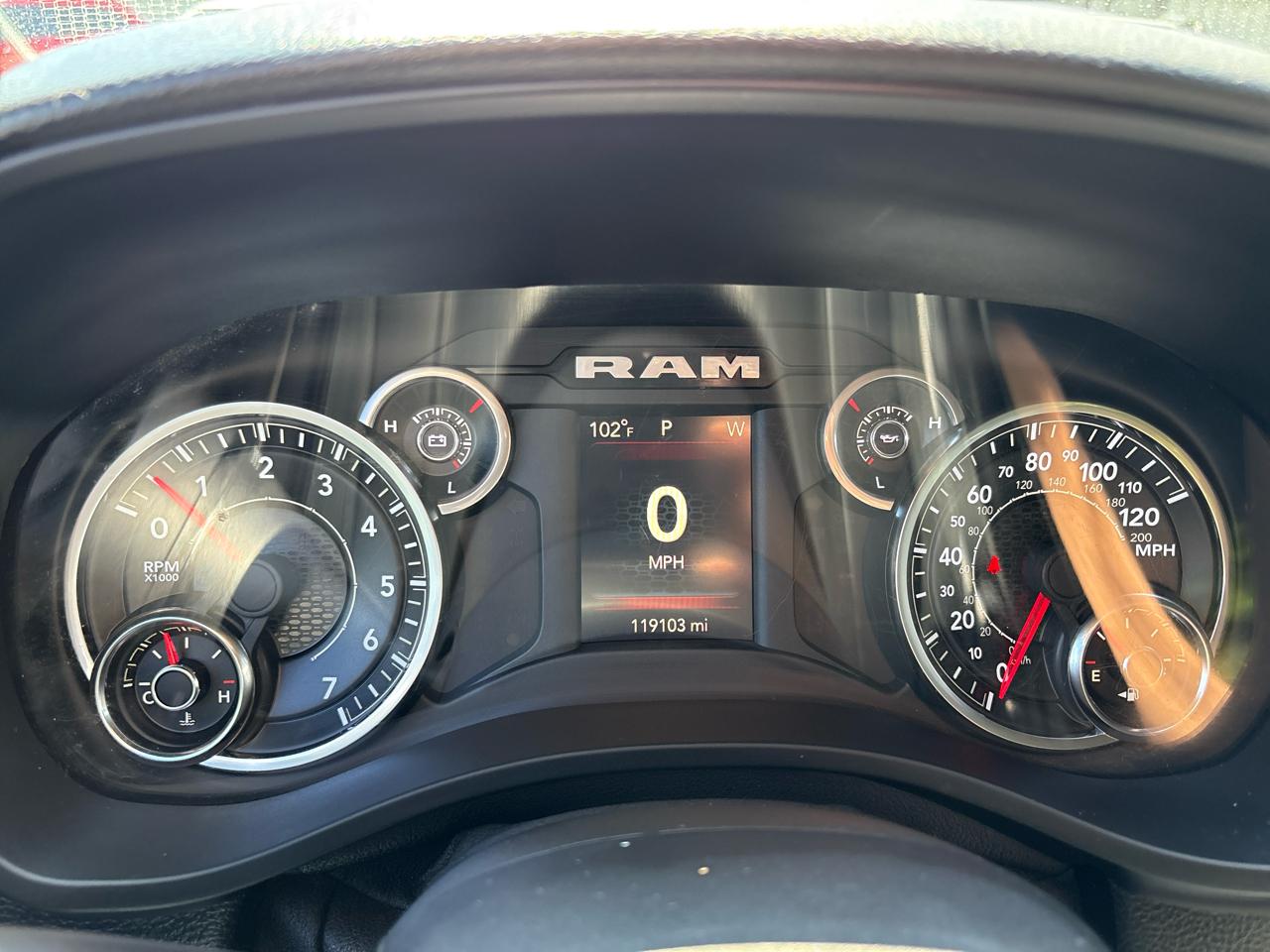 RAM 1500 Lone Star 4x2 Quad Cab 6'4" Box 2021