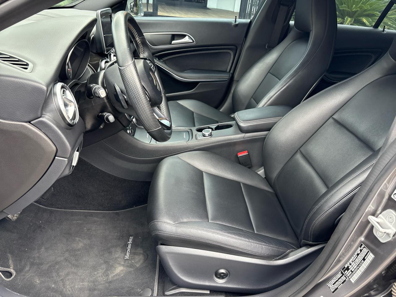 Mercedes-Benz CLA-Class 4dr Sdn CLA 250 FWD 2015