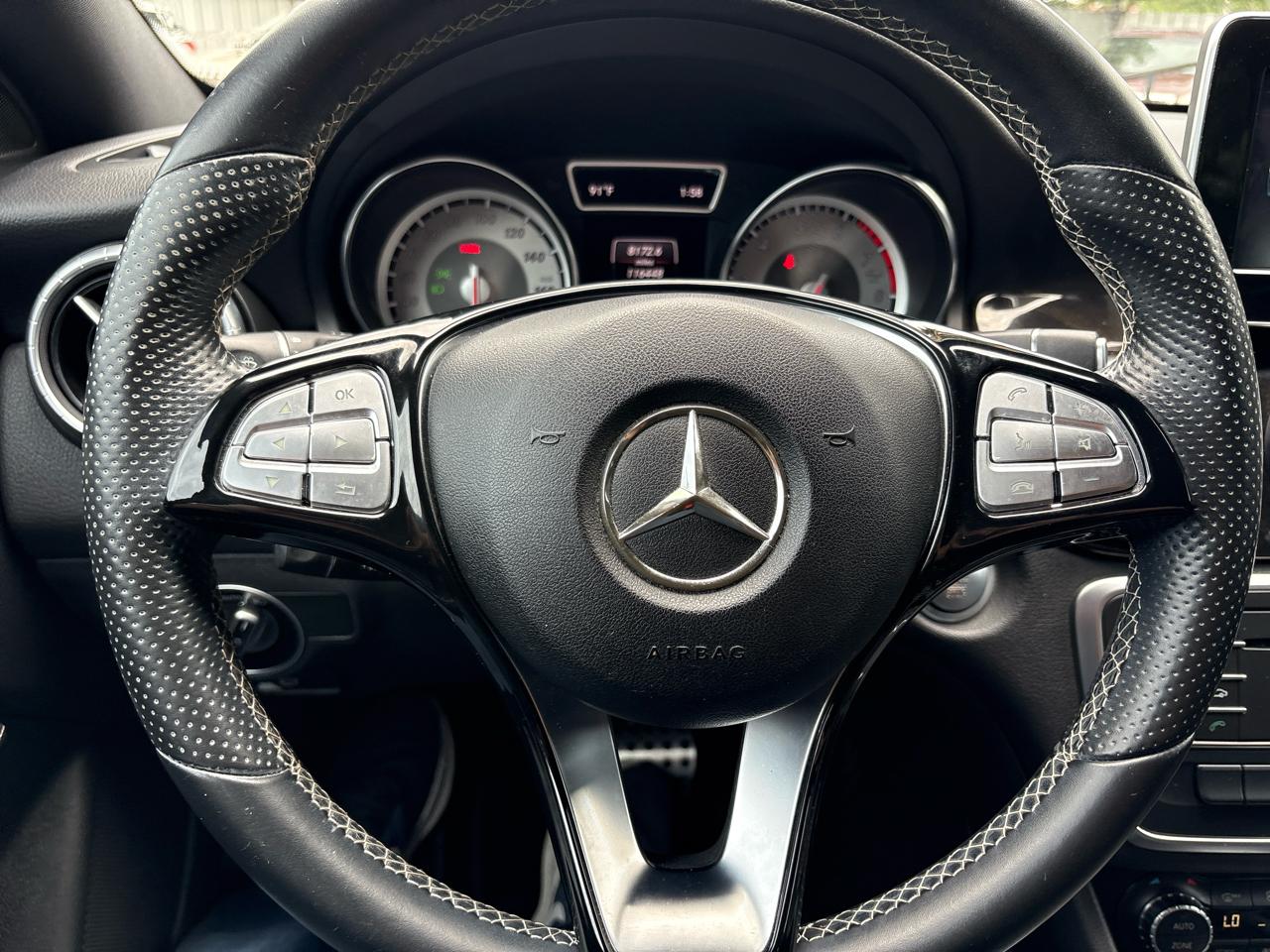 Mercedes-Benz CLA-Class 4dr Sdn CLA 250 FWD 2015
