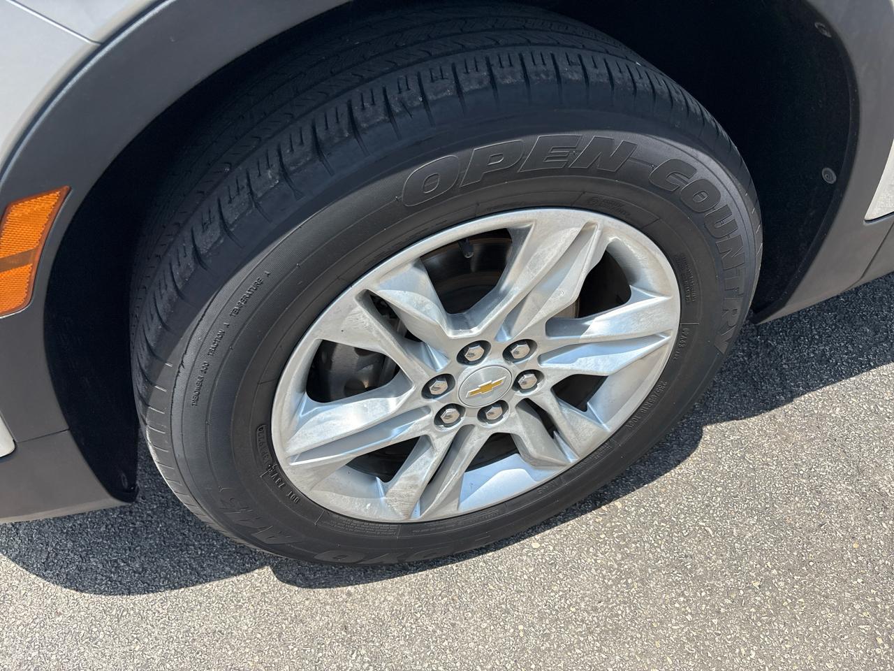 Chevrolet Blazer FWD 4dr w/1LT 2019