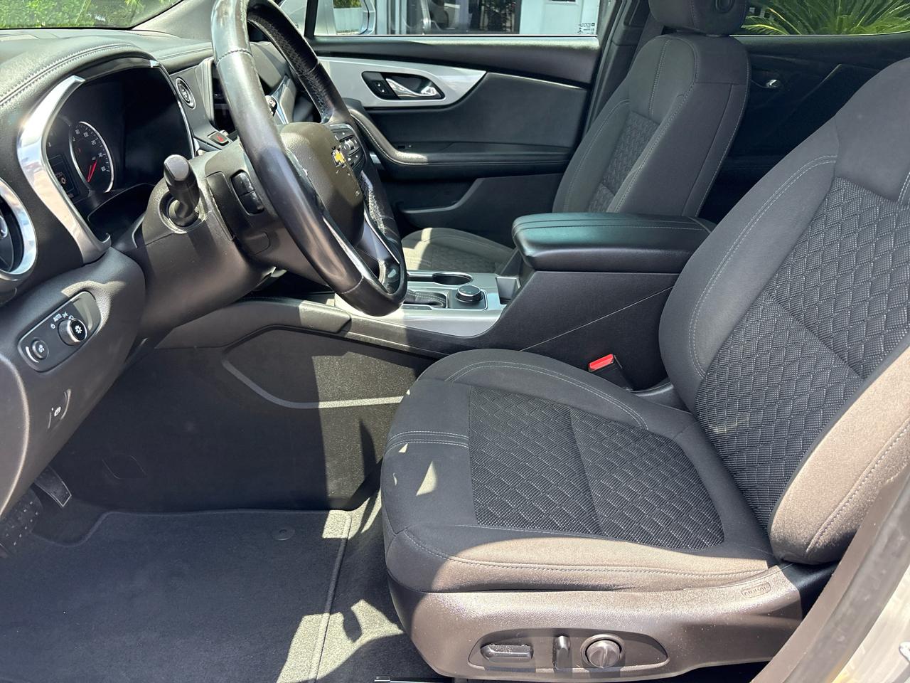 Chevrolet Blazer FWD 4dr w/1LT 2019