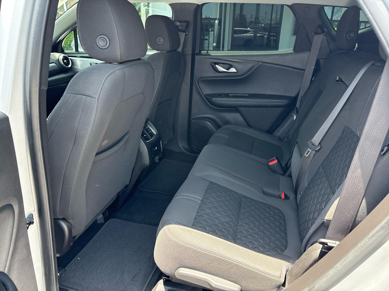 Chevrolet Blazer FWD 4dr w/1LT 2019