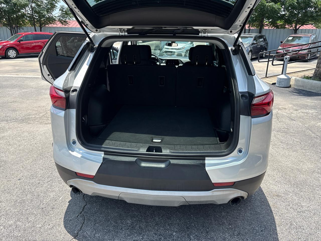 Chevrolet Blazer FWD 4dr w/1LT 2019