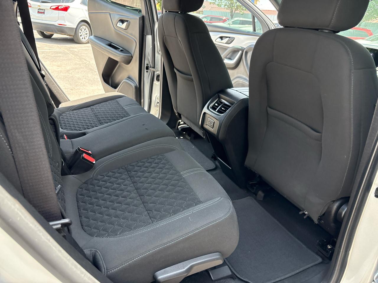 Chevrolet Blazer FWD 4dr w/1LT 2019