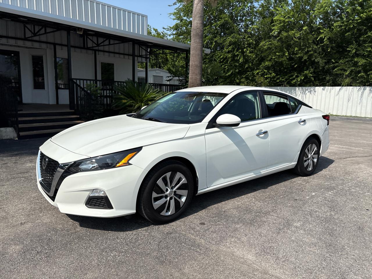 Nissan Altima 2.5 S Sedan 2022
