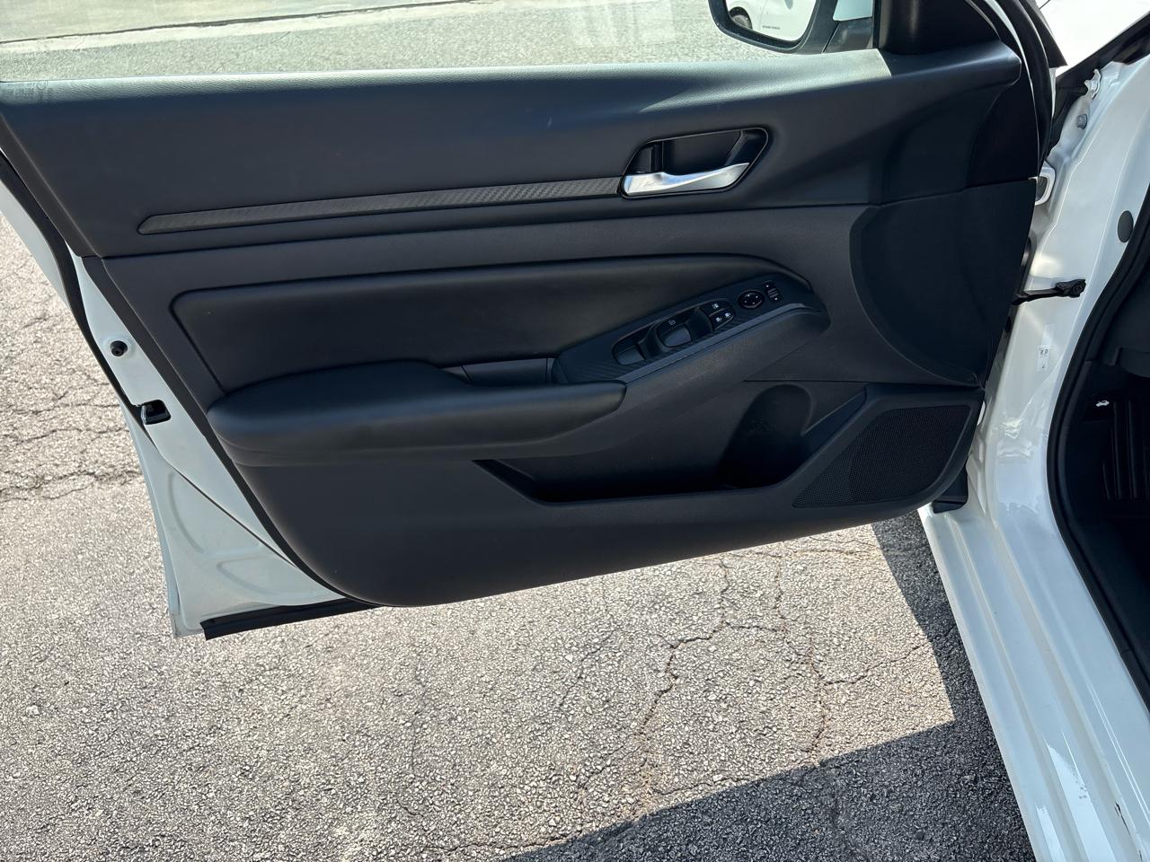 Nissan Altima 2.5 S Sedan 2022