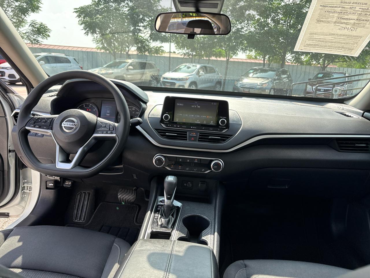 Nissan Altima 2.5 S Sedan 2022