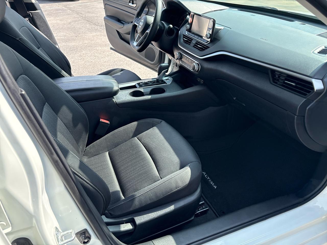 Nissan Altima 2.5 S Sedan 2022