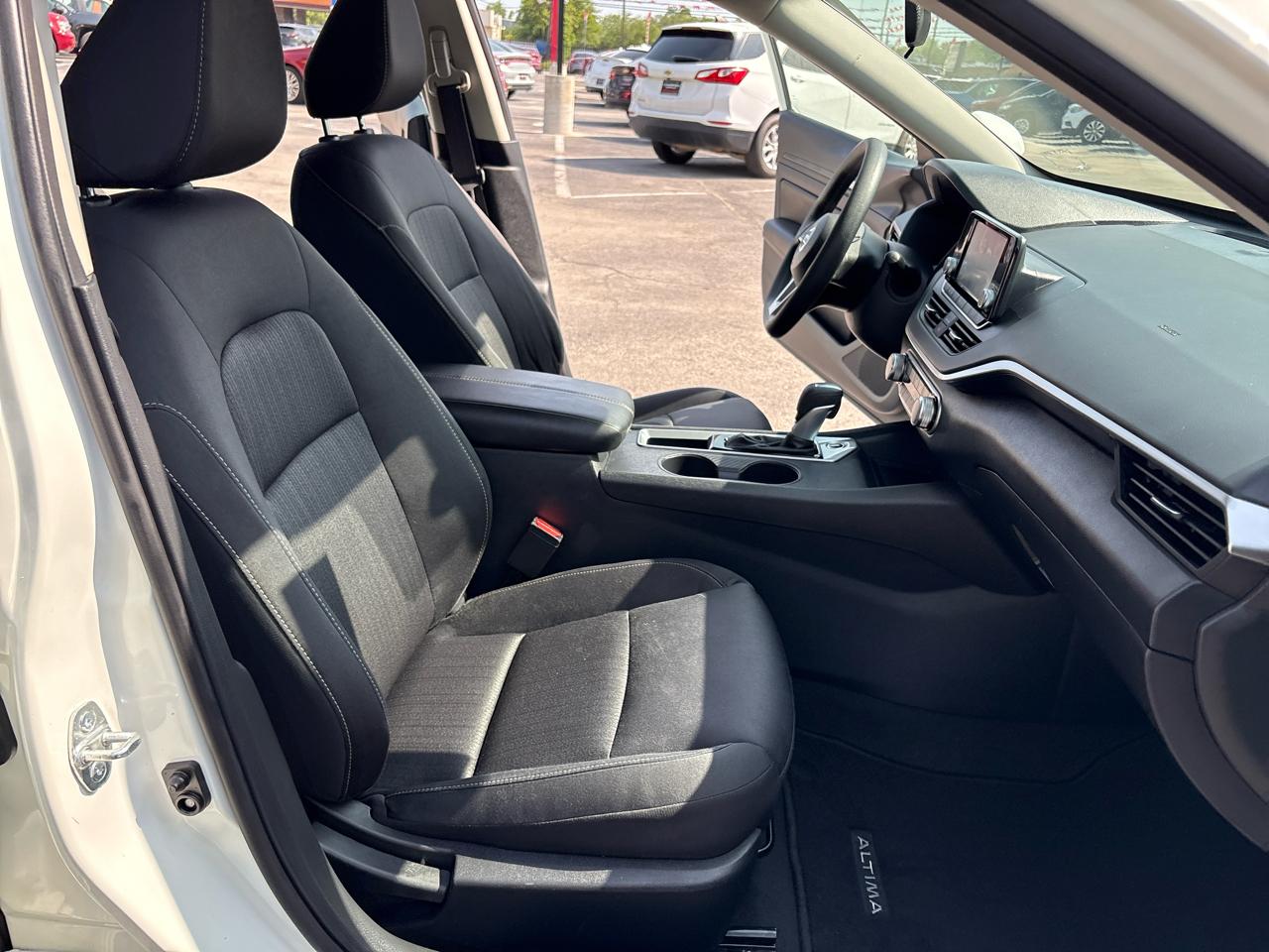Nissan Altima 2.5 S Sedan 2022