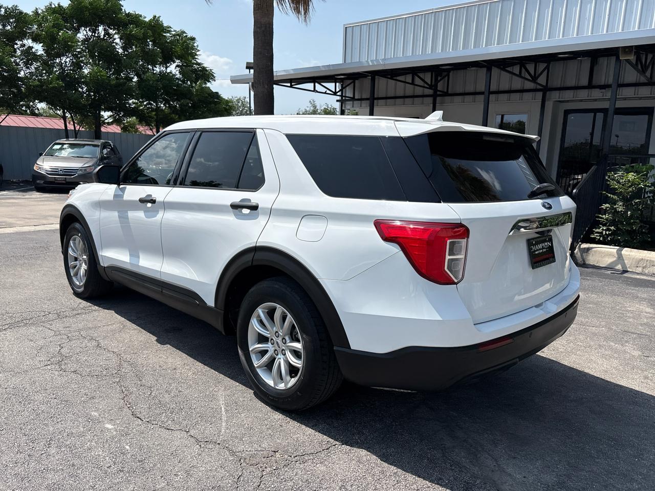 Ford Explorer Base RWD 2020