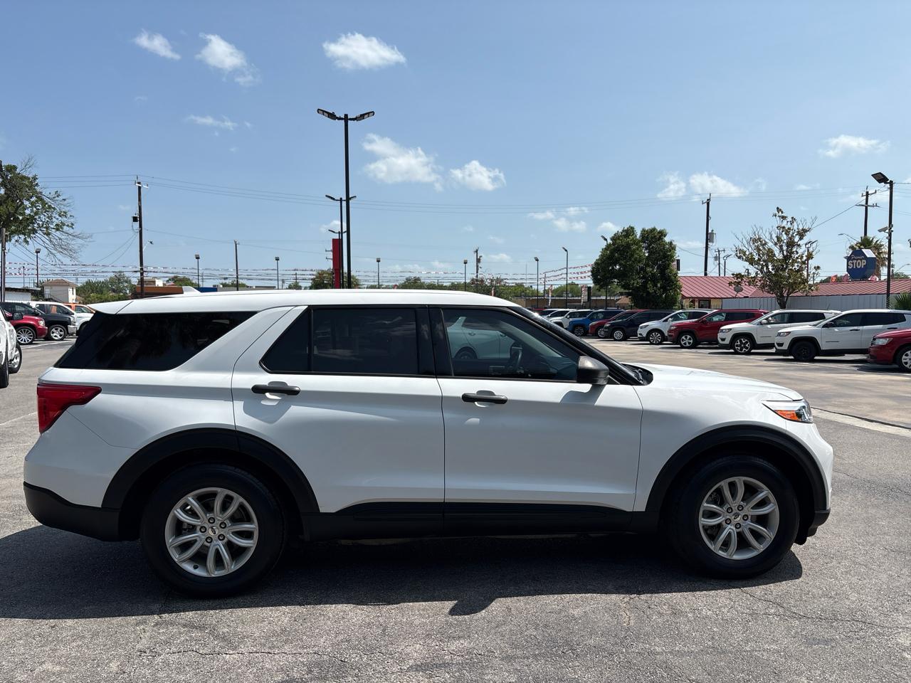 Ford Explorer Base RWD 2020