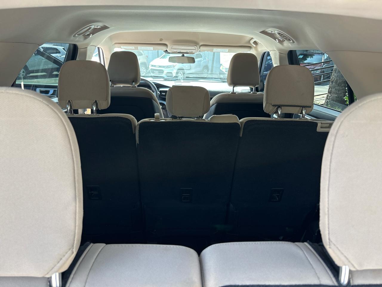 Ford Explorer Base RWD 2020